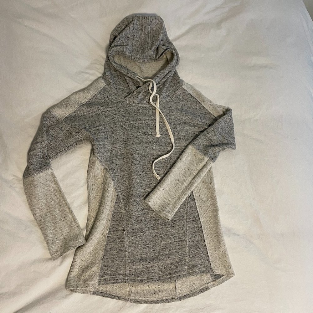 Maurices: Grey Hoodie Pullover Sweatshirt, Size M